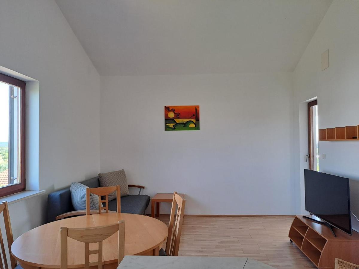 Apartments Pavlovic Ninski Stanovi المظهر الخارجي الصورة